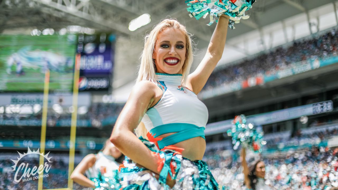 Miami Dolphins Cheerleaders, Bills at Dolphins 111719