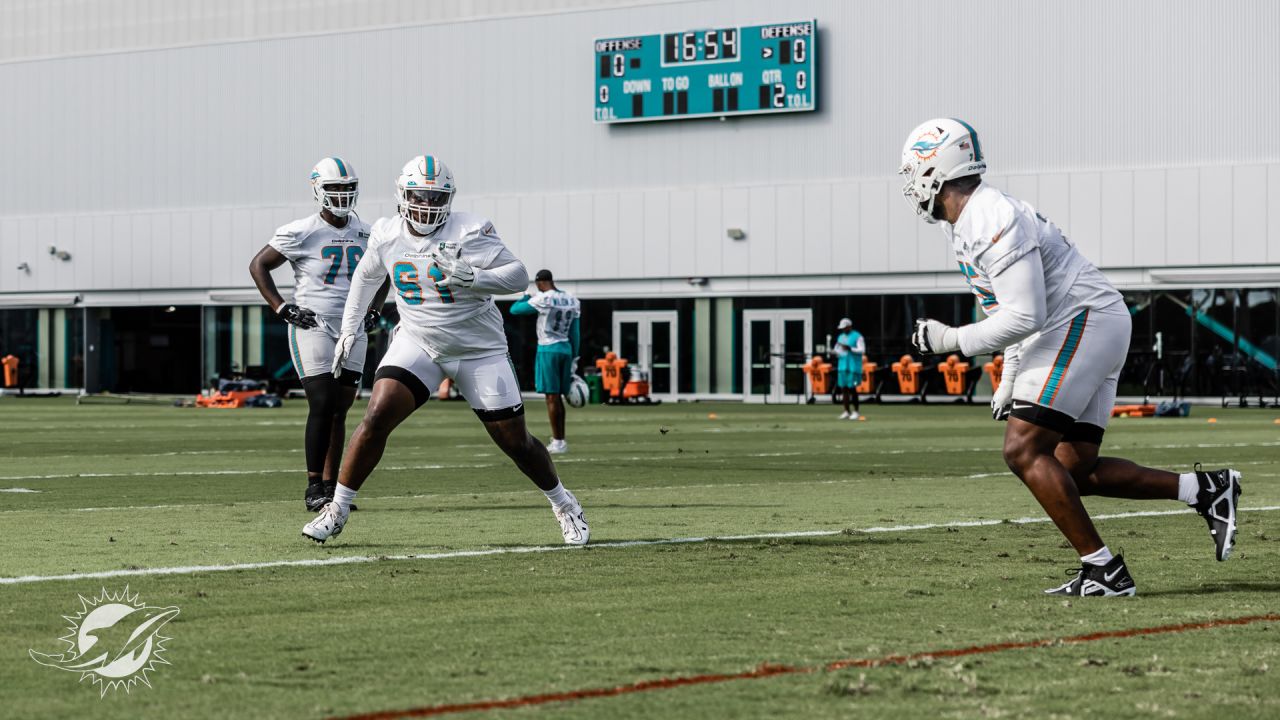 PHOTOS: 2022 Miami Dolphins Practice - November 30