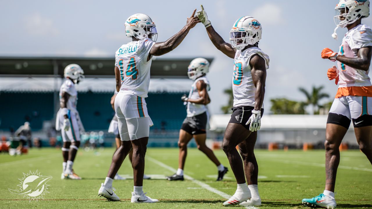 Miami Dolphins Camp Notes Day 2 (Tua stars, Griffin, X, more