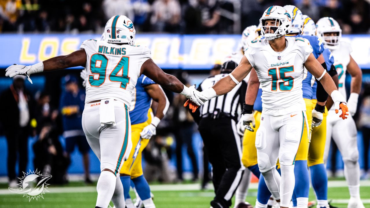 Photos: Dolphins vs. Chargers Pregame