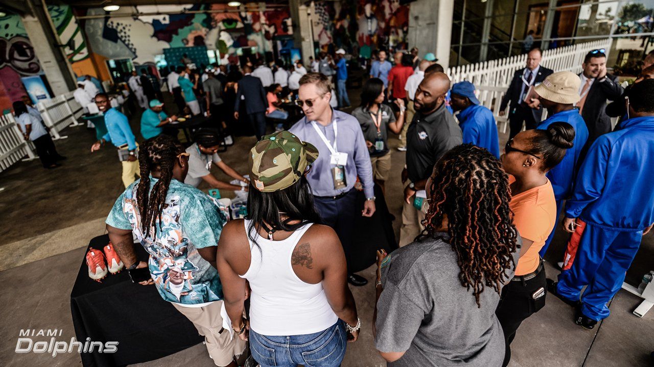 DOLPHINS DARKROOM: Dolphins And RISE Tailgate Party