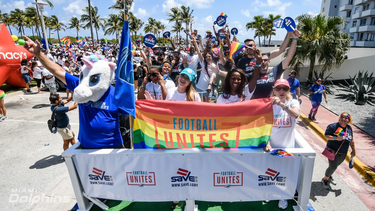 Miami Dolphins FOOTBALL UNITES™ Celebrate Miami Beach Pride