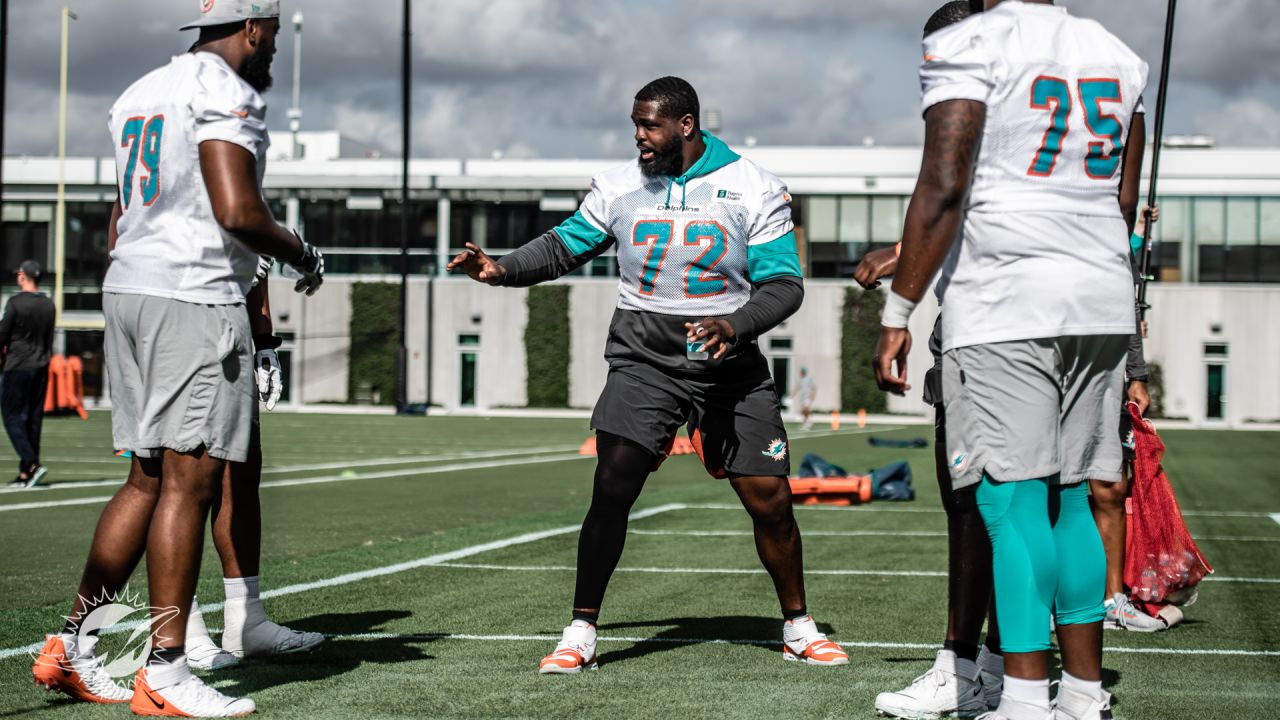 PHOTOS: 2022 Dolphins Offseason Arrivals and Workouts