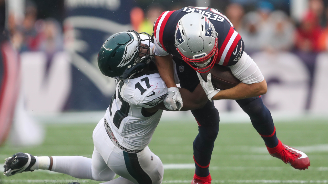 Behind the scenes of Eagles vs. Patriots