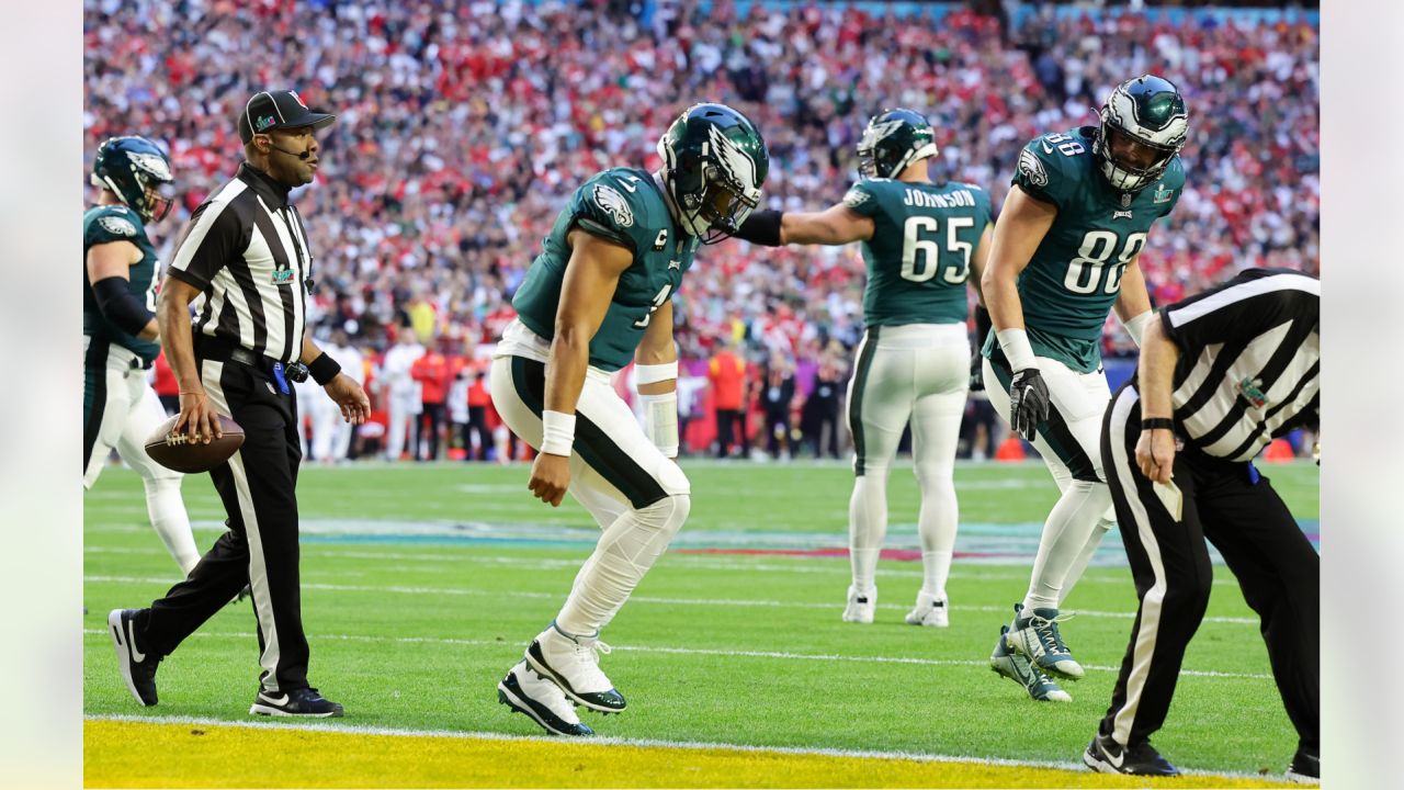 Eagles vs. Buccaneers Final Score, Highlights, and Result: Jalen Hurts and  Eagles Offense Outplay Baker Mayfield