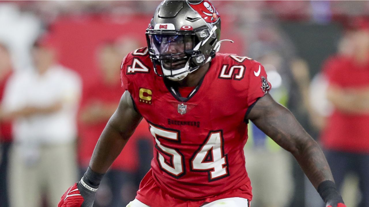 Bucs LB Lavonte David out for regular season with foot injury