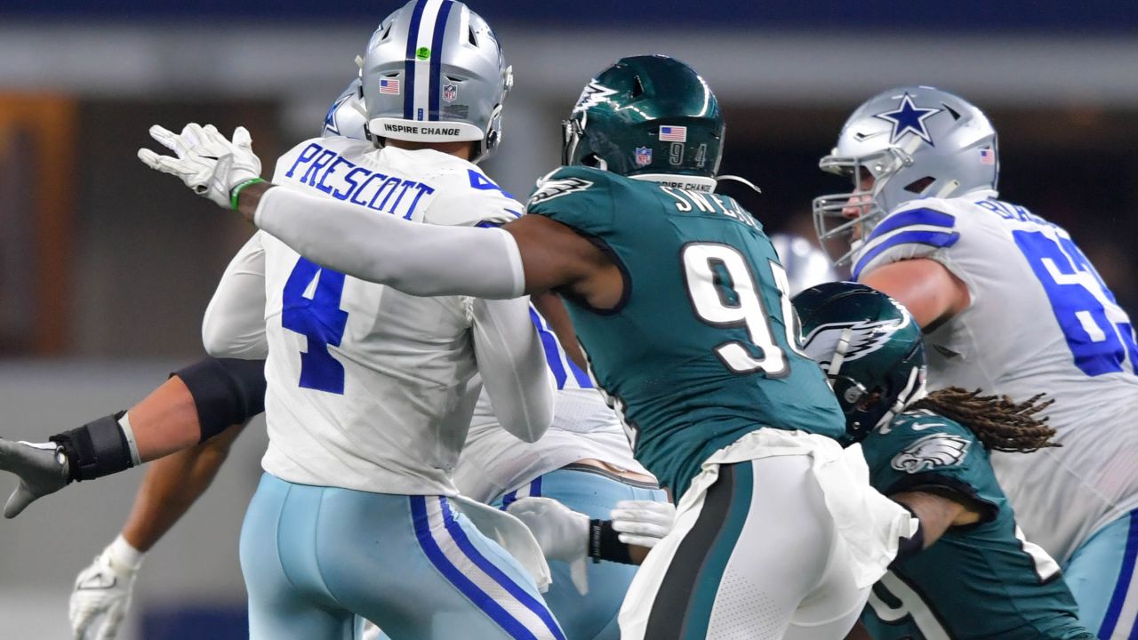 20,361 Eagles V Cowboys Stock Photos, High-Res Pictures, and