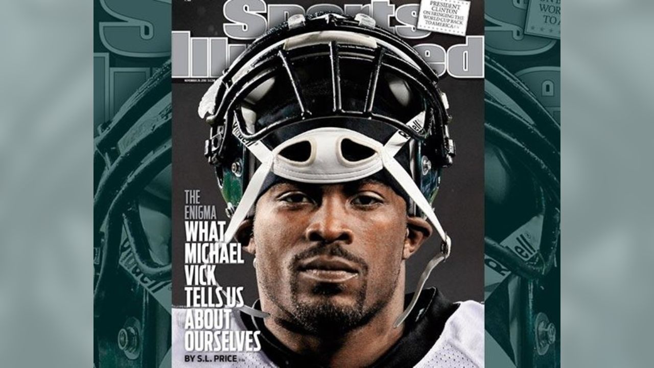 Philadelphia Eagles Qb Michael Vick Sports Illustrated Cover by Sports  Illustrated