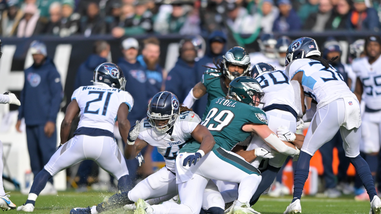 Eagles-Titans final score: Jalen Hurts shines as Philadelphia bullies  Tennessee, 35 to 10 - Bleeding Green Nation