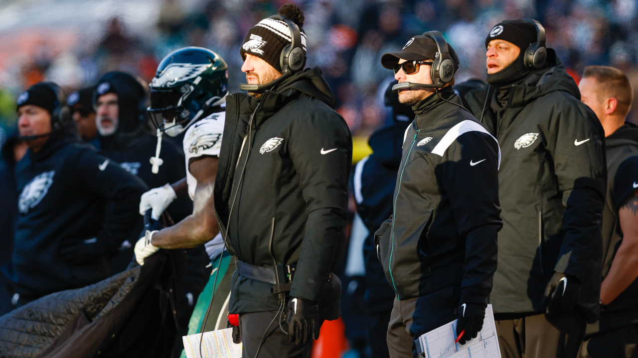 Eagles-Bears analysis: The Birds survive in Chicago, coming away