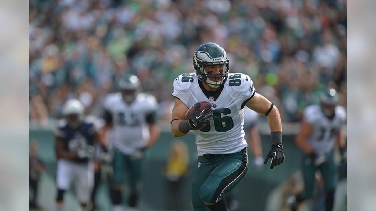 Eagles sign TE Zach Ertz to five-year contract extension - Sports  Illustrated