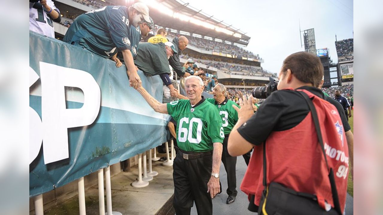 11/08/11, Chuck Bednarik Statue to Be Unveiled at Franklin Field