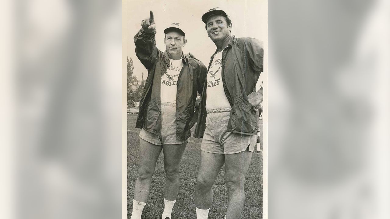 11/08/11, Chuck Bednarik Statue to Be Unveiled at Franklin Field