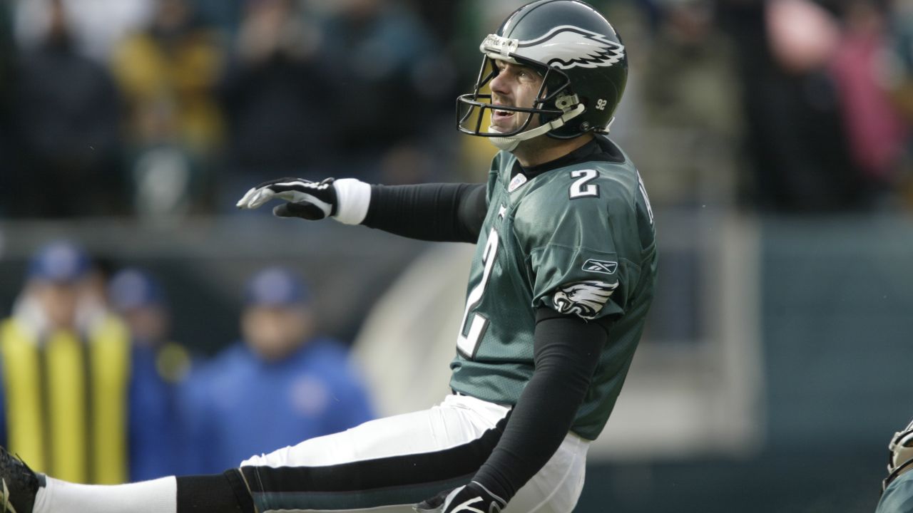 Philadelphia Eagles - Jake Elliott, the fan, in awe of some of this  weekend's thrilling finishes. Eagles Insider Dave Spadaro has the story.  