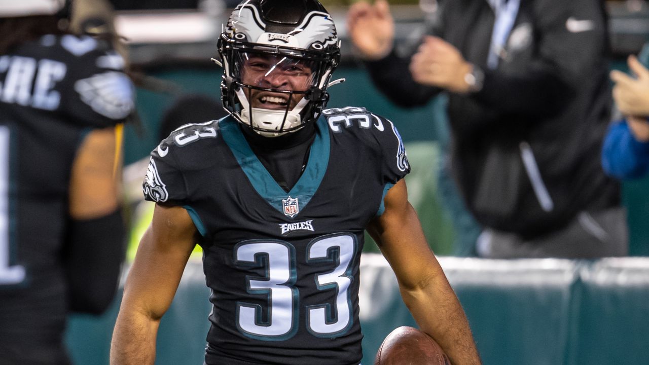 3 takeaways from Eagles having James Bradberry take reps at slot CB