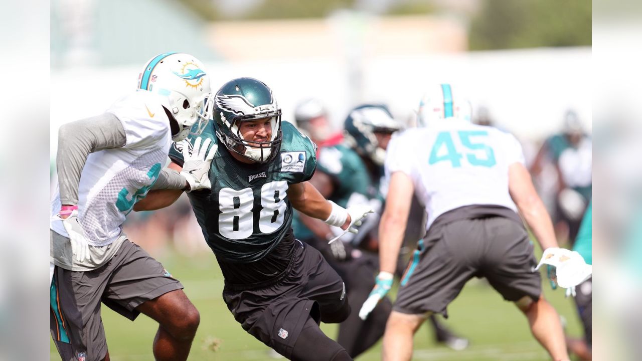 Philadelphia Eagles, Miami Dolphins Will Hold Joint Practices During Training  Camp - sportstalkphilly - News, rumors, game coverage of the Philadelphia  Eagles, Philadelphia Phillies, Philadelphia Flyers, and Philadelphia 76ers