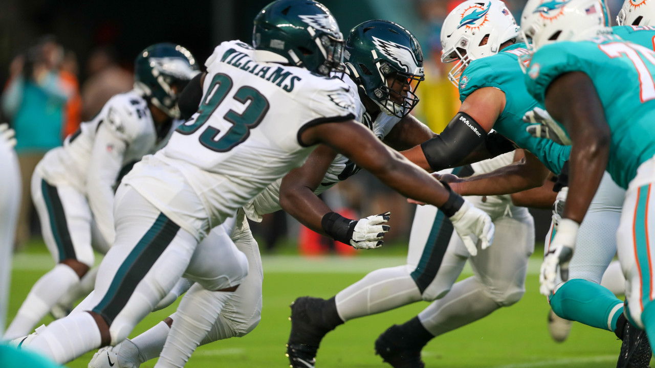 2,218 Miami Dolphins V Philadelphia Eagles Photos & High Res