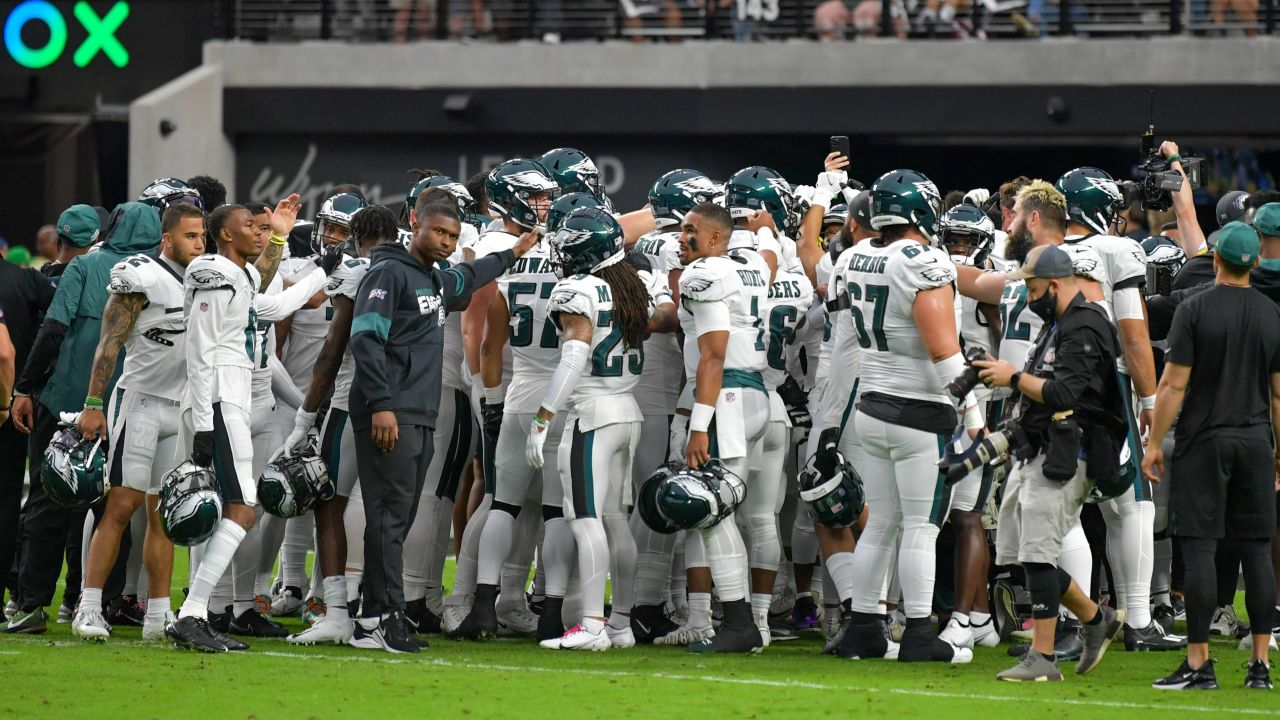 The Philly Shakedown Podcast Ep 33 l Eagles Lose To Raiders 22-33 l TIME TO  CLEAN HOUSE! Its Over! 