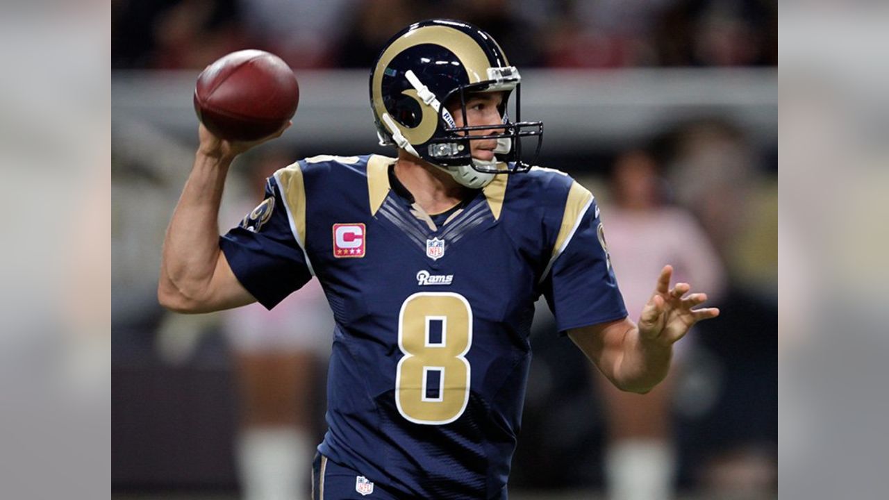 Nick Foles heads to St Louis Rams, Sam Bradford to Philadelphia Eagles, NFL  News