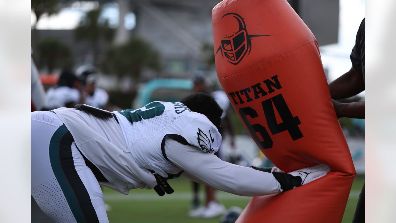 Stomach bug causes Dolphins to cancel joint practice with Eagles