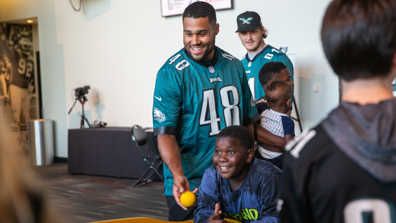 Want to make an impact? Eagles, Lincoln Financial Group are recruiting for  Big Brothers Big Sisters