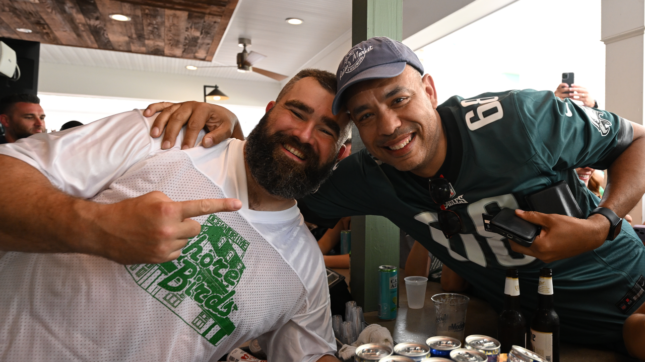 Jason Kelce celebrity bartending at shore for Eagles Autism Challenge