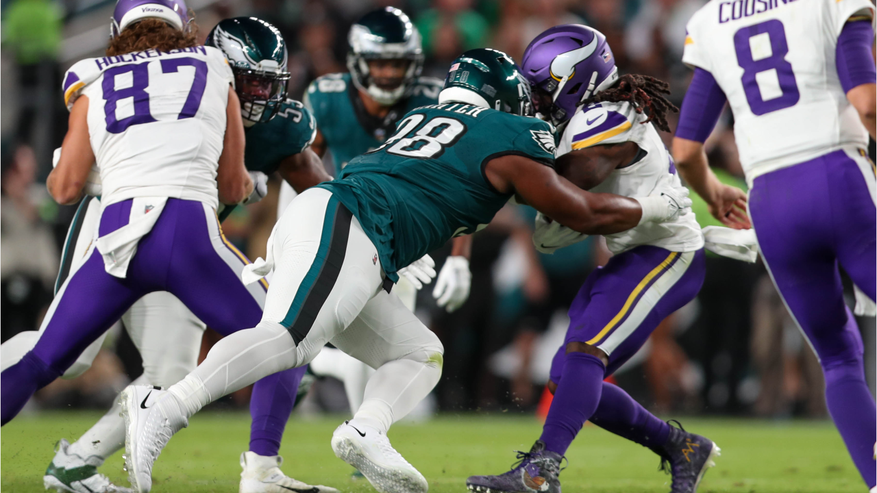 Eagles get big games from Devonta Smith, D'Andre Swift, hang on to beat  mistake-prone Vikings - The Boston Globe