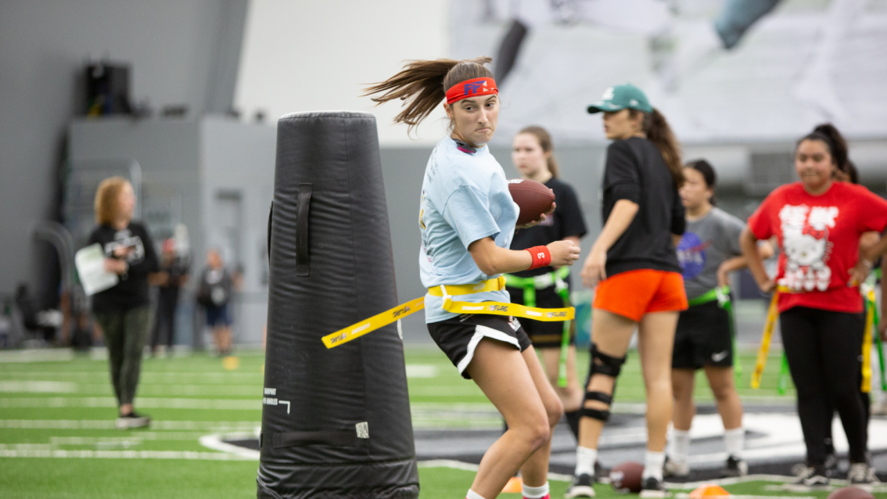 Carli Lloyd and the Eagles host girls flag football clinic