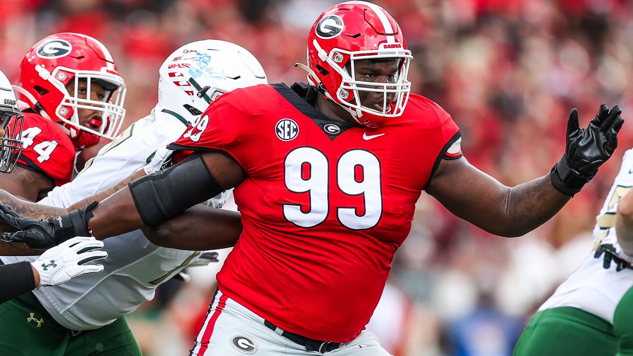 Eagles select Georgia DT Jordan Davis with the 13th overall pick