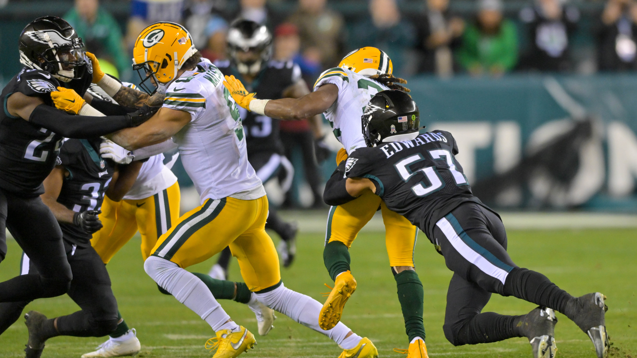 Can't-Miss Play: Green Bay Packers cornerback Rasul Douglas celebrates  game-winning interception with Packers' faithful