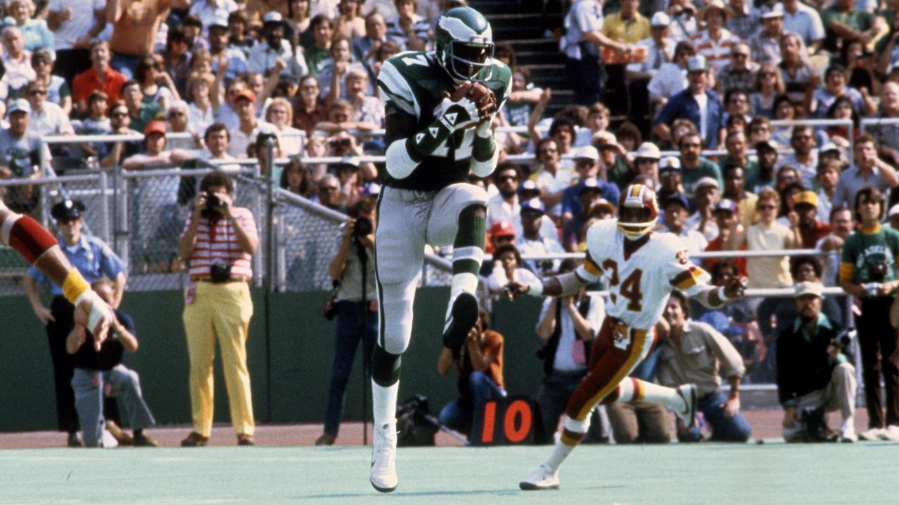 Today in Pro Football History: Highlighted Year: Harold Carmichael, 1973