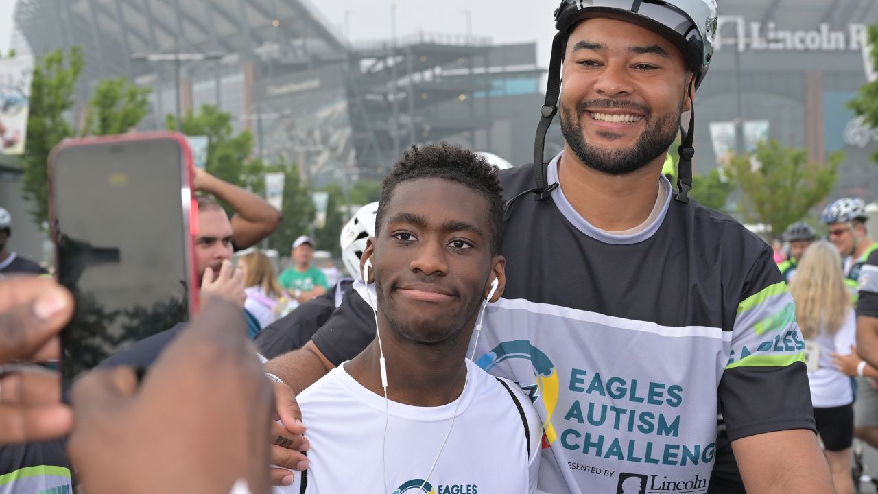 Bike alongside Eagles players and coaches at the Eagles Autism