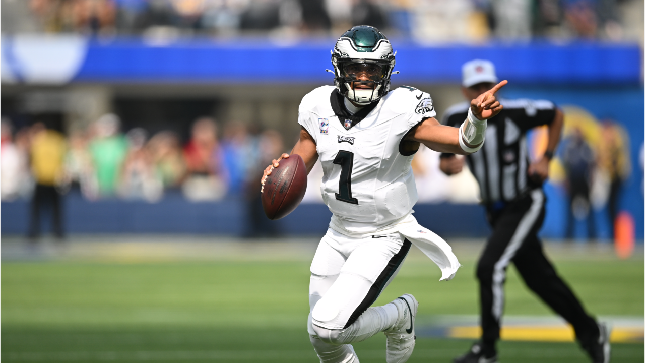 Jalen Hurts, Eagles pound Giants early, coast to NFC title game – Orange  County Register