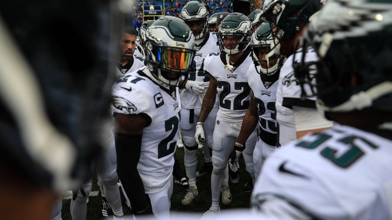 Game Recap: Eagles rout Bills 31-13 to get back to .500