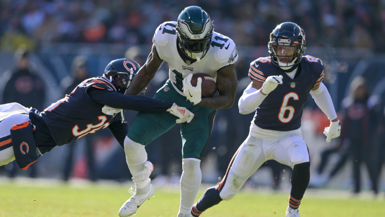 Injuries strike Chicago Bears in loss to Philadelphia Eagles