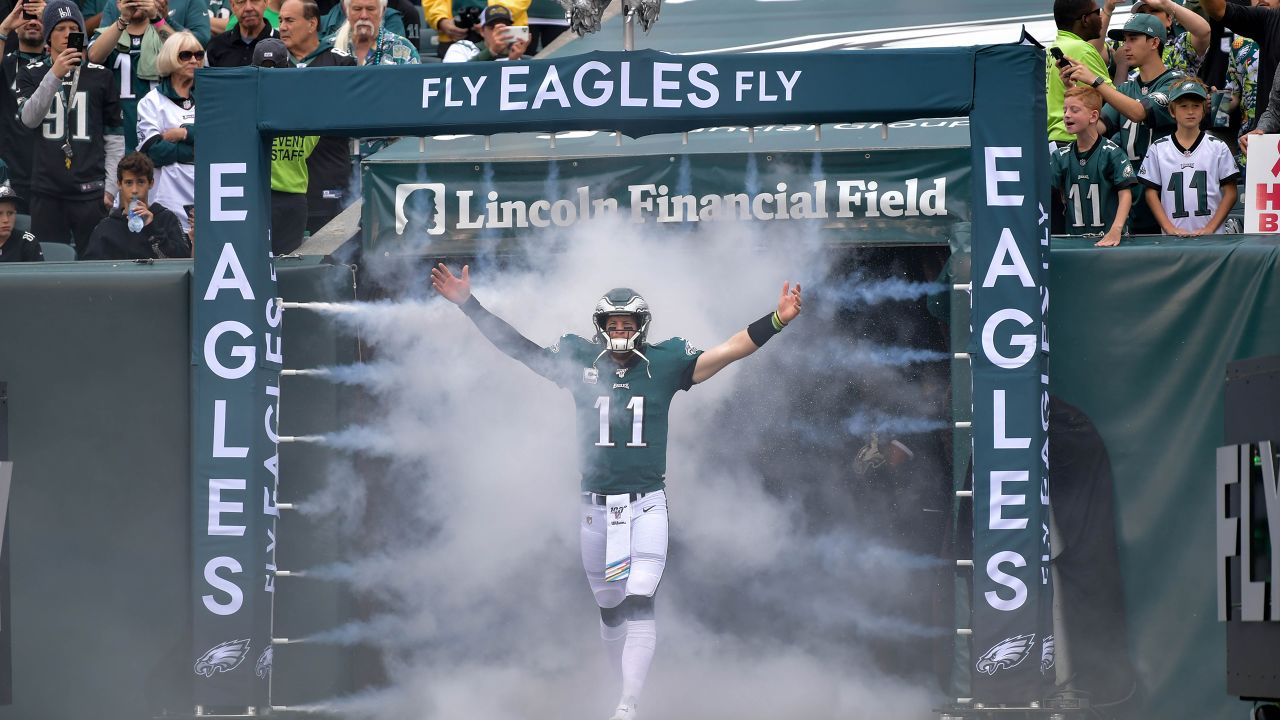 Eagles Legend Schedules Visit to Hated NFC East Rival: Report