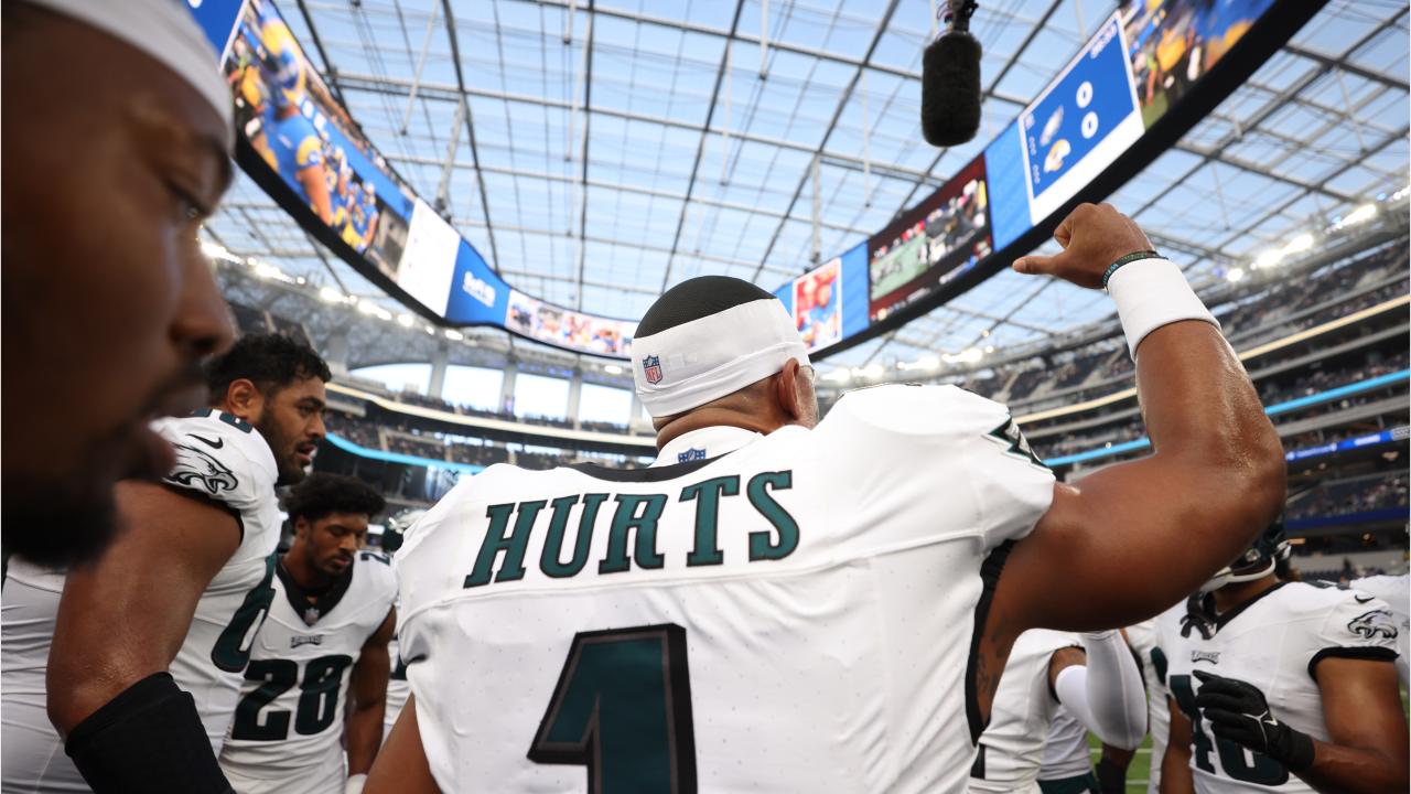 NFL World Reacts To Eagles, Dallas Goedert News - The Spun: What's