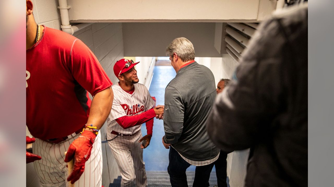 Doug Pederson threw out the first pitch for the Phillies in a Roy Halladay  jersey 