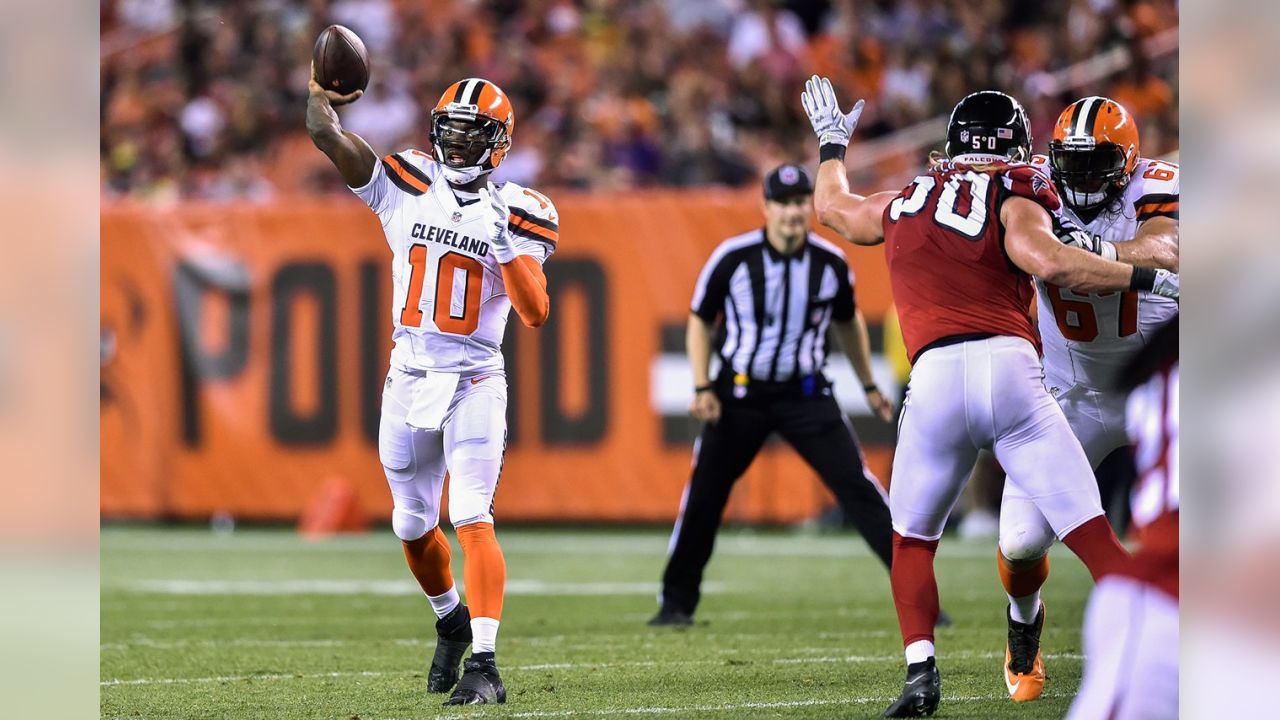 Steelers mixed bag in win; Manziel sits for Browns