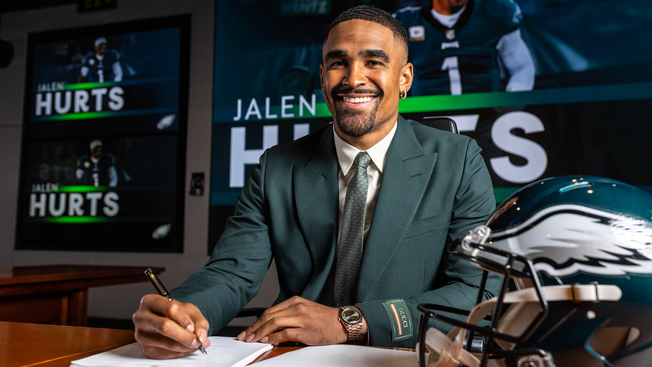 jalen hurts agency