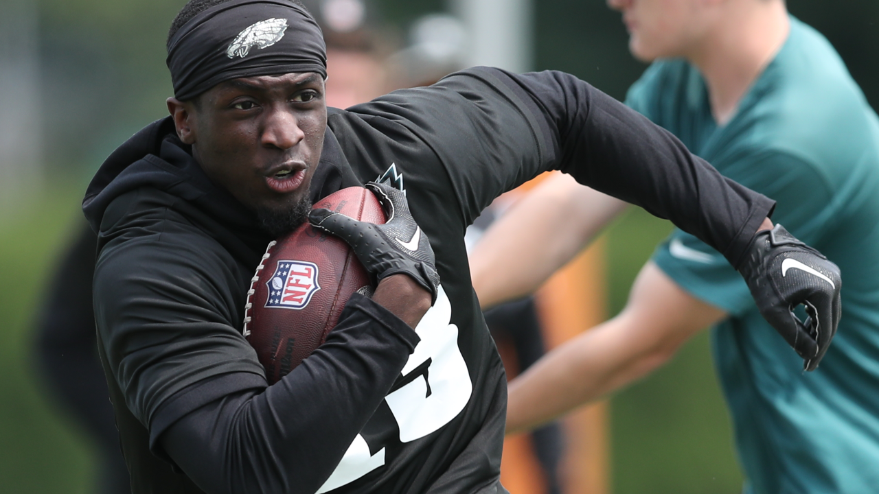 Philadelphia Eagles Sign USFL Star WR Deon Cain - Sports Illustrated  Philadelphia Eagles News, Analysis and More