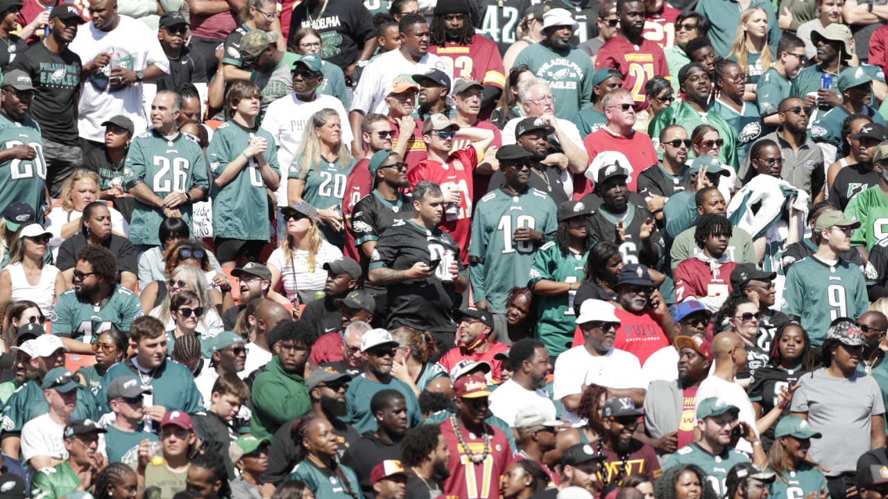 Eagles fans take over Washington's stadium, with many turning