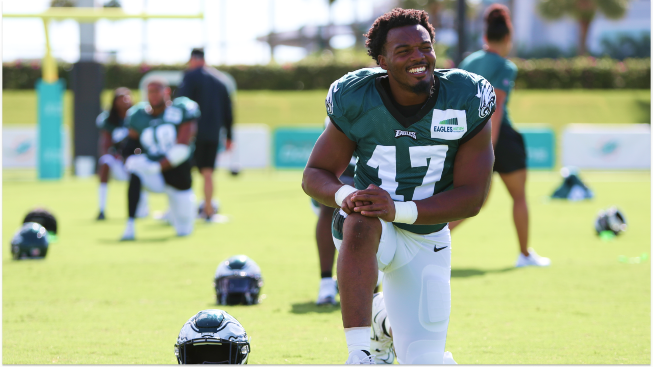 Eagles put Nakobe Dean on IR, sign Nicholas Morrow to active roster - NBC  Sports