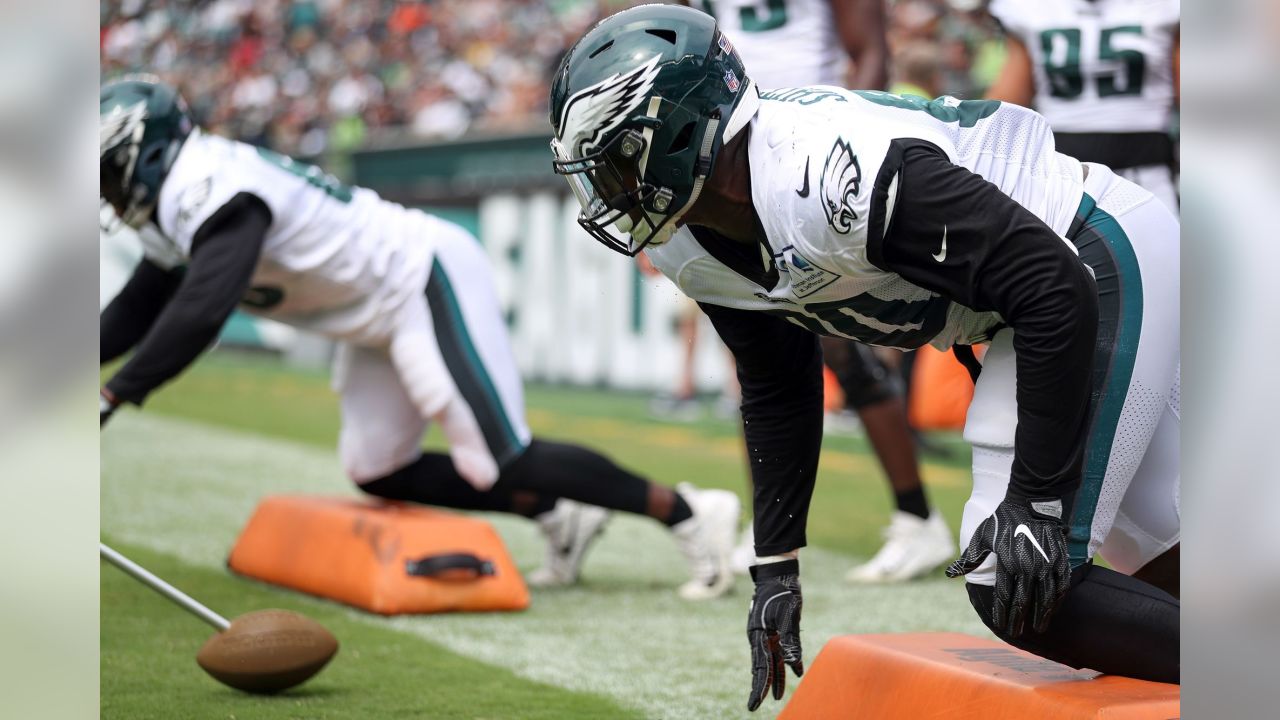 Miles Sanders dominates Eagles open training camp practice