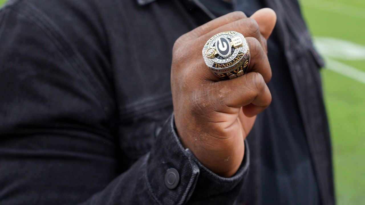 Broncos receive really big Super Bowl rings in private ceremony