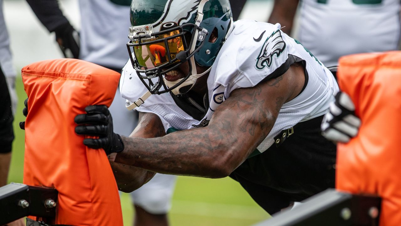 Eagles news: Hargrave tops free-agent list, Philly loses another assistant