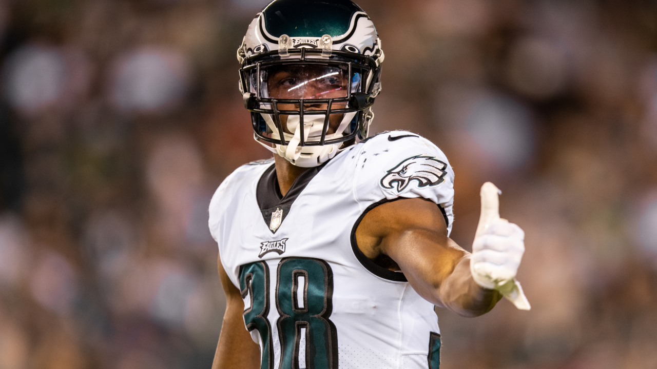 Eagles vs. Buccaneers final score, results: D'Andre Swift and A.J. Brown  shine as Philadelphia moves to 3-0