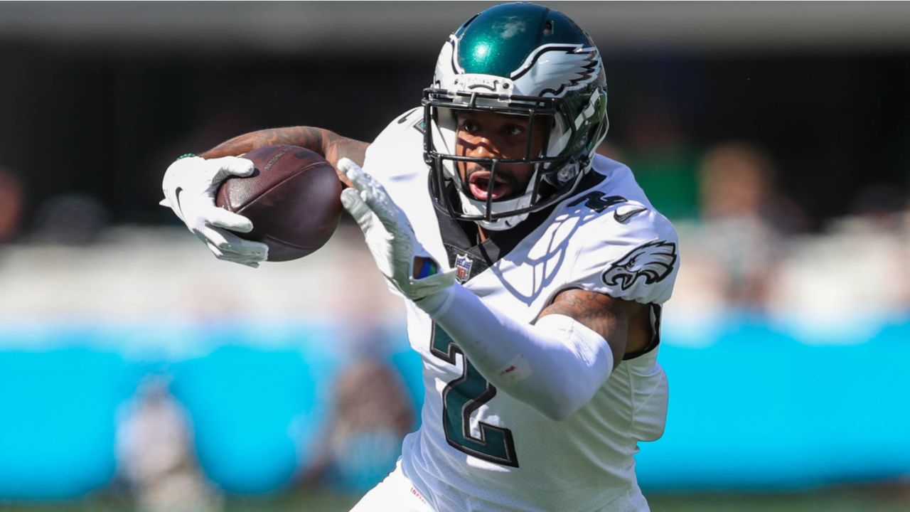 Hurts runs for 2 TDs, Eagles come back to top Panthers 21-18