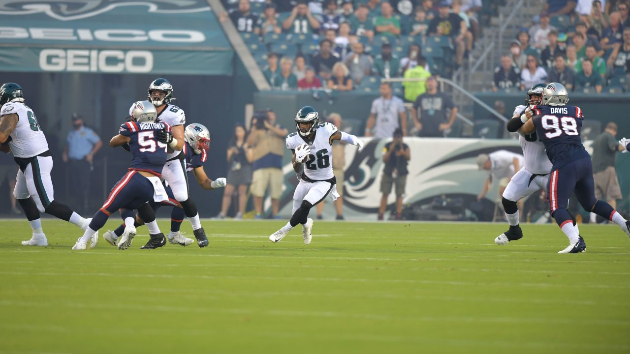 Jalen Hurts and DeVonta Smith hook up for a TD, capitalizing after another  Patriots turnover