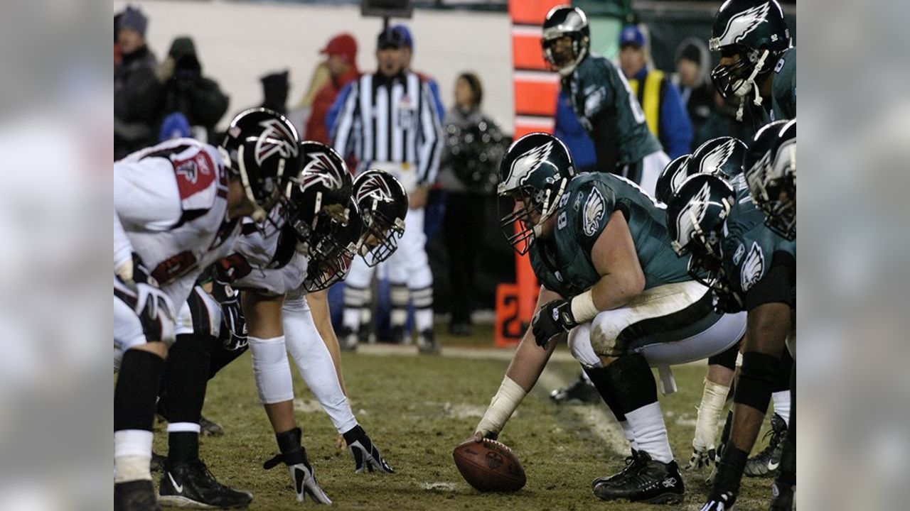 Eagles Defense Swarms Vick! (Falcons vs. Eagles, 2004 NFC Champ)